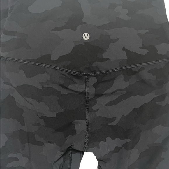 lululemon athletica Dark Camouflage Leggings - Picture 3 of 4